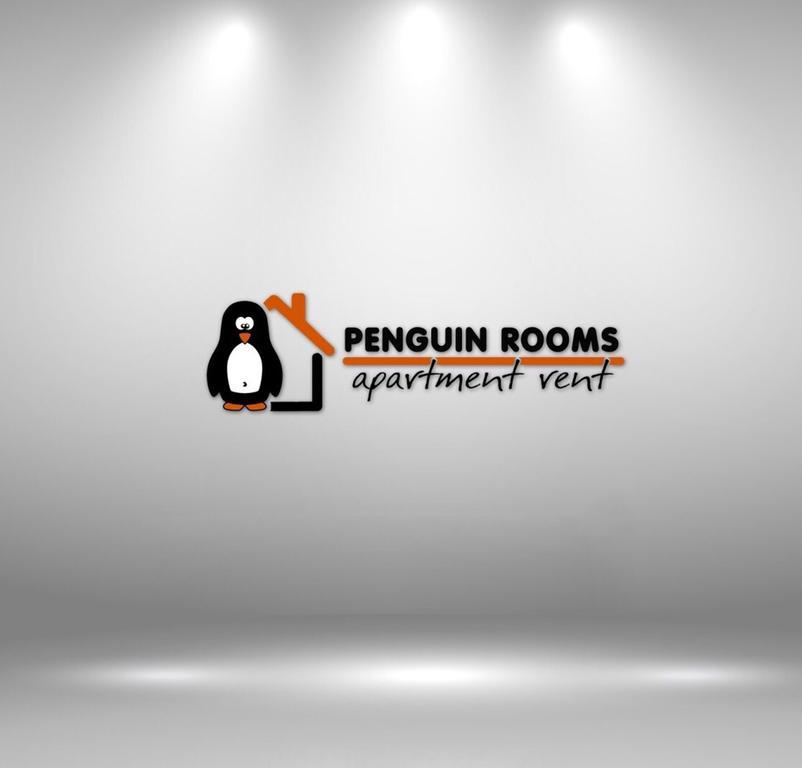 Penguin Rooms 3310 On 3 Maja Street Katowice Esterno foto